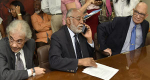 Medical guild and private clinics battle health providers 