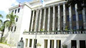 Contract teachers from public schools are striking