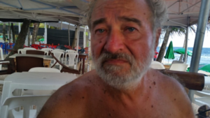 Stranded Frenchman asking for embassy help