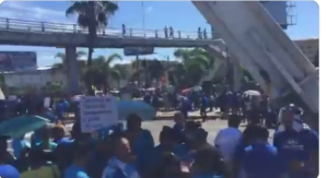 Public school teacher strike on the first week of school