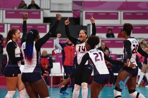 Women's volleyball team wins the gold in Lima Pan Am