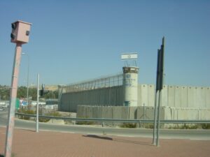 Government considers Spanish and Israeli technology for fence with Haiti