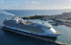 Wonder of the Seas docks in Puerto Plata